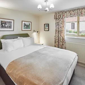 Host & - Valley View Farm Cottages Old Byland