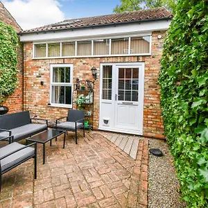 Fifth Milestone Annexe York